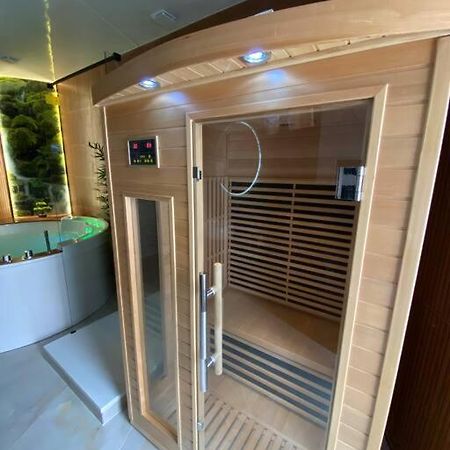 Esprit Bali ....Love Spa, Sauna De Luxe A ミュルーズ エクステリア 写真